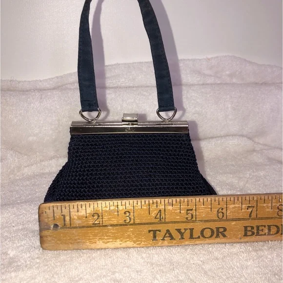 PREOWNED THE SAK Elegant Black mini lined snap closure Handbag - Picture 5 of 7